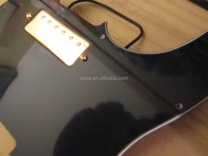 กีตาร์มินิฮัมบัคเกอร์สีทองพร้อมปิ๊กการ์ดเทเลแคสเตอร์สีดำ 3 ชั้น - Product Image 2