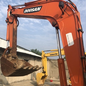 Doosan รถขุดตีนตะขาบขนาดเล็ก DH55 6ton มือสองพร้อมเครื่องยนต์ขนาดเล็กต้นกำเนิดจากเกาหลี - Product Image 4