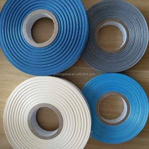 Fettuccia di raso in poliestere con bordo singolo lato tessuto multicolore - Product Image 4