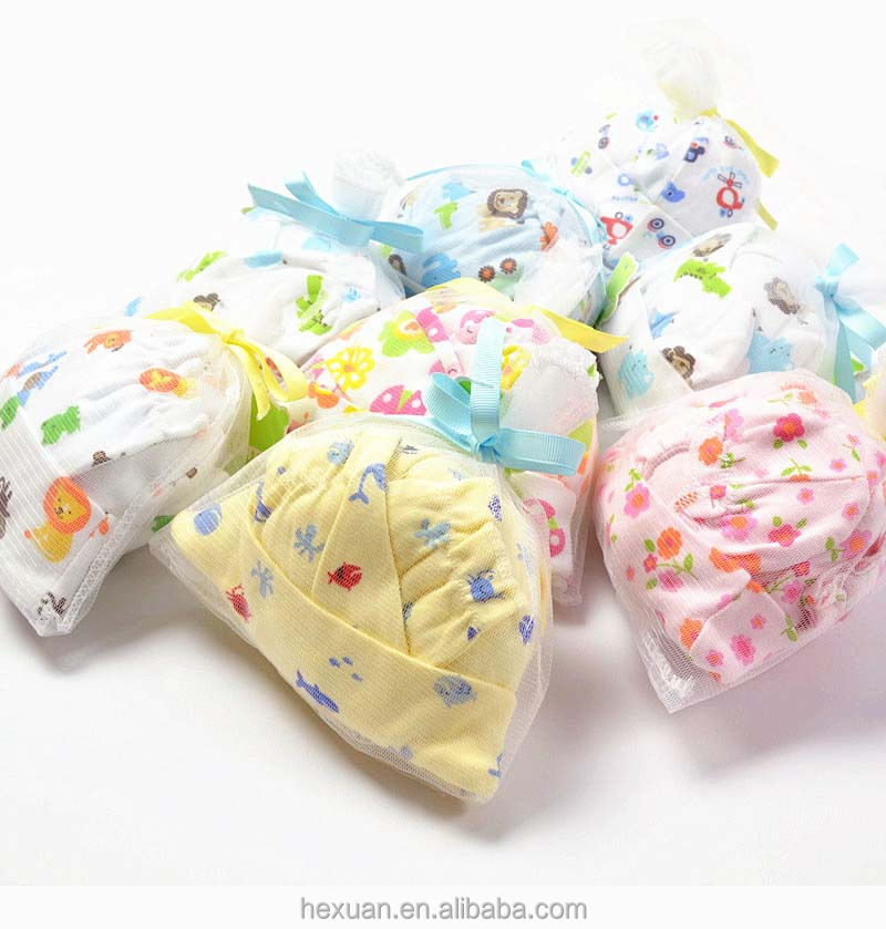 Наборы зимней шапки и рукавиц для малышей