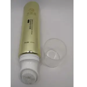 广州 120毫升高光泽塑料清洁管/带按摩刷涂药器的空化妆管