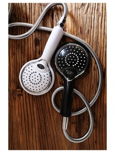 Cabezal de Ducha LED con Pantalla de Temperatura y Alta Presión, con Opciones de <span class=keywords><strong>Lluvia</strong></span> y Ducha Manual, Montaje en Pared, Acabado Cromado/Negro - Product Image 3