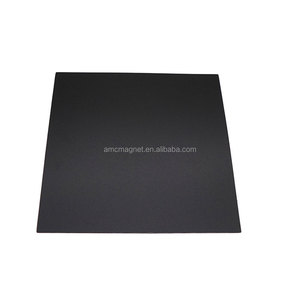 Magnete flessibile Rivestito di Gomma Autoadesiva A4 Spessore 0.4mm - Product Image 3
