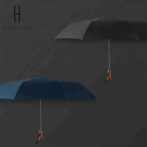 <span class=keywords><strong>Parapluie</strong></span> automatique à 3 plis pour <span class=keywords><strong>homme</strong></span> avec poignée en bois, logo gravé, design pliable, <span class=keywords><strong>parapluie</strong></span> de <span class=keywords><strong>golf</strong></span> - Product Image 3