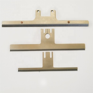 Machine d'emballage industrielle AMF, lame de scie en acier inoxydable, film plastique, couteau à découper en zigzag, ruban adhésif, bord dentelé 1 - Product Image 1