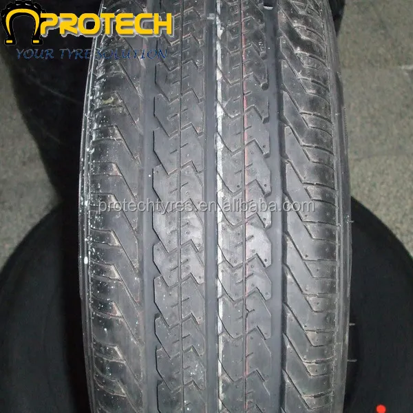 คู่ดาวยาง225/75R16C 121/120R DS828