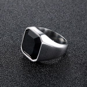 Classic Silver Colore Nero Pietre Smalto Anelli Degli Uomini Punk Maschio <span class=keywords><strong>Anello</strong></span> di Titanio HZ183 - Product Image 5