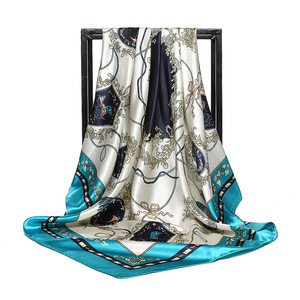 Sciarpe in Seta per Donne, Foulard in Raso con Stampa a Catena, Sciarpe Quadrate <span class=keywords><strong>di</strong></span> Lusso per Signore, Bandana Hijab <span class=keywords><strong>Scialle</strong></span> per Ragazze 90cm*90cm - Product Image 2