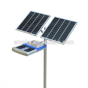 poteau en aluminium rechaegeable solaire led de la rue - Product Image 1