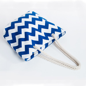 Grande impermeable Chevron bolsa de playa con <span class=keywords><strong>el</strong></span> bolsillo interno de la cremallera bolsas con asas de cuerda - Product Image 3