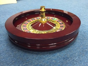 Roues de <span class=keywords><strong>roulette</strong></span> en bois massif de 18 pouces - Product Image 2