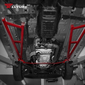 Nouvelle barre de sécurité avant en aluminium de l'usine LVTU Strut Brace Kit Strut Tower Bar pour Ford Mustang - Product Image 2