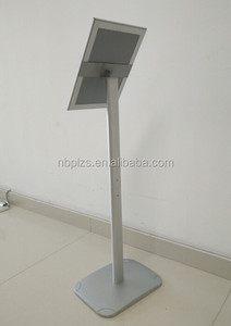 Expositor de Pie para Pósteres de Aluminio A3 Moderno para Exhibición de Ropa en Interiores PENGLONG PL-DS02, Expositor Independiente Anodizado - Product Image 2
