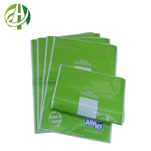 DHL / <span class=keywords><strong>TNT</strong></span> fournisseur effacer <span class=keywords><strong>les</strong></span> sacs à vêtements en plastique t-shirt en plastique sacs en plastique avec logo - Product Image 4