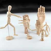 Mannequin d'artiste de 8 "Mannequin en bois mobile Mannequin articulé en bois avec support pour la décoration de la maison