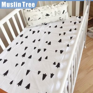 Sábana de <span class=keywords><strong>Cuna</strong></span> Ajustable Personalizada Muslin Tree Winter Bed Sheet, Sábana Ajustable de Algodón para Recién Nacidos - Product Image 5