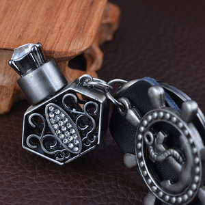 MUB <span class=keywords><strong>El</strong></span> oro de encargo al por mayor plateó <span class=keywords><strong>el</strong></span> keychain dominante de plata antiguo del sostenedor, <span class=keywords><strong>el</strong></span> timón superventas y <span class=keywords><strong>el</strong></span> llave - Product Image 1