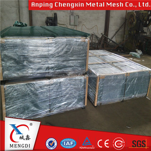 ISO: 9001 <span class=keywords><strong>Vert</strong></span> PVC enduit V-plis Soudés <span class=keywords><strong>Grillage</strong></span> à vendre - Product Image 6