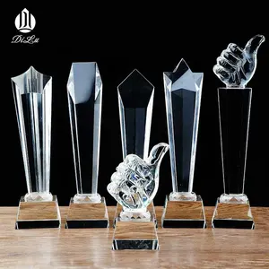 ÜCRETSIZ ÖRNEK Özelleştirilmiş boş k9 kristal golf elmas mikrofon akrilik kupa ödülü/kristal top spor dans kitap trophy