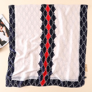 ファッションデザインダイヤモンド柄プリント女性ショール夏薄いシルクスカーフチェック柄シルクショール - Product Image 2