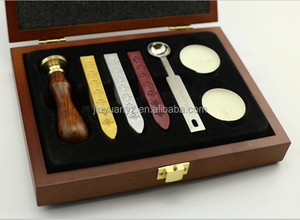 Vente chaude et élégant design personnalisé timbre de sceau de cire ensemble avec manche en palissandre - Product Image 2