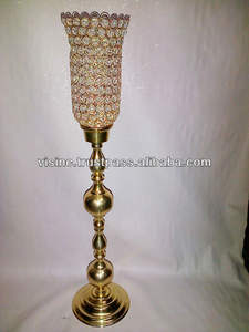 Porte-bougie vintage en cristal, château, pièce centrale de décoration - Product Image 2