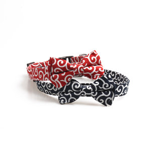 Artículos para Mascotas de marca privada, tela con estilo pastoral japonés y material de cuero, conjunto de correa de <span class=keywords><strong>collar</strong></span> de perro con lazo floral barato - Product Image 2