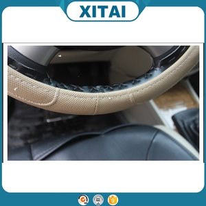 XITAI Mejor <span class=keywords><strong>precio</strong></span> uso negro lether cubierta del volante de <span class=keywords><strong>cuatro</strong></span> <span class=keywords><strong>estaciones</strong></span> - Product Image 4
