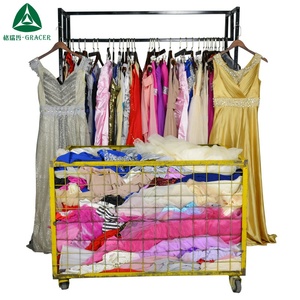 vender vestido de fiesta usado