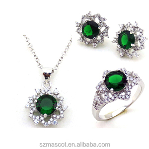 Nouvelle vente directe d'usine 925 d'argent flocon collier zircon cubique/boucles d'oreilles/bague bijoux ensemble de bijoux de luxe ensembles pour <span class=keywords><strong>les</strong></span> femmes - Product Image 1