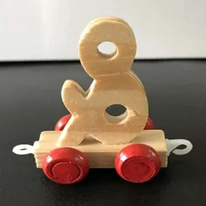 Treno Alfabetico in Legno, Accessorio per Gioielli - Product Image 4
