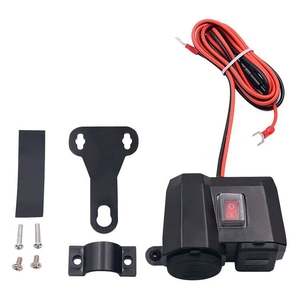 Nueva hembra impermeable moto 12v 5v cigarrera puerto usb con voltímetro - Product Image 6