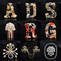 Usine En Gros pas cher strass broche alphabet
