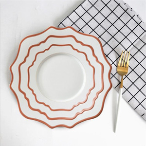 DE BODA clásico postre vajilla festoneado oro rosa borde platos de porcelana blanca con <span class=keywords><strong>logo</strong></span> - Product Image 3