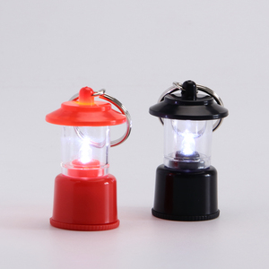 Lanterne de camping miniature personnalisée à LED, porte-clés lumineux à LED, fabricant de porte-clés en Chine - Product Image 2