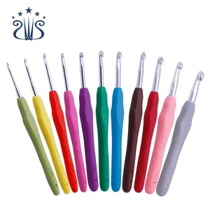 New 1Pc 2mm-6mm Crochet Hooks Red Knitting Needle Silicone Handle Aluminum Crochet  Needles For Weaving