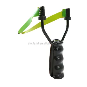 Outdoor Hunting Deluxe Slingshot