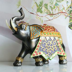 Escultura de elefante de resina para recuerdo de boda familiar - Product Image 5