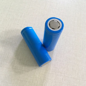 En Kaliteli Li-Ion 26650 p <span class=keywords><strong>3</strong></span>.2 v 2500 mah Şarj Edilebilir lifepo4 Pil - Product Image 2
