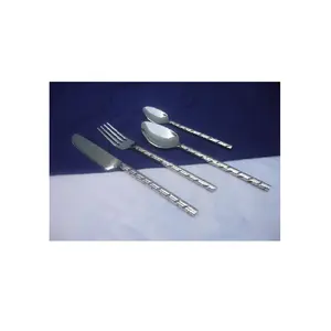 Set di coltelli a cucchiaio placcato in argento set di posate lucidate a mano placcato argento design semplice vintage look classico posate
