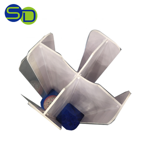 Expositor Giratorio Móvil de 4 Lados para Balones de Fútbol, Expositor Cilíndrico Giratorio para Balones Deportivos con Ruedas - Product Image 3