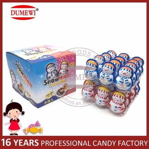Poca Nieve Hombres Huevo Sorpresa Caramelo de Chocolate con Juguete - Product Image 2