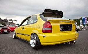 สปอยเลอร์หลังแบบ JDM สำหรับ Honda Civic EK Osaka ทำจากไฟเบอร์กลาส FRP - Product Image 2