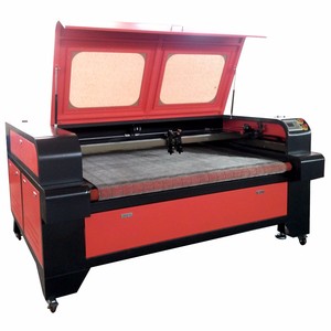 Chất lượng cao <span class=keywords><strong>laser</strong></span> lớn nhà máy cnc <span class=keywords><strong>router</strong></span> và <span class=keywords><strong>Laser</strong></span> engraver cutter cho autofeeding vải - Product Image 1
