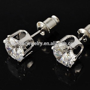 exquisito blanco lleno de oro para mujer ronda claro cz stud pendientes - Product Image 1
