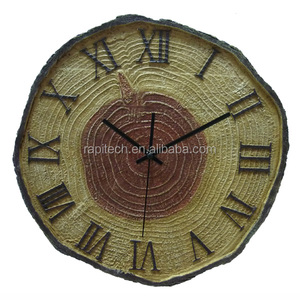 Horloge murale en polyrésine faux bois intérieur extérieur de 14 pouces - Product Image 3