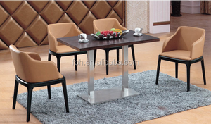 Moderno <span class=keywords><strong>restaurante</strong></span> <span class=keywords><strong>cafetería</strong></span> mesa con base cromada y tapizado beige PU silla de madera maciza (FOH-BCA26) - Product Image 1