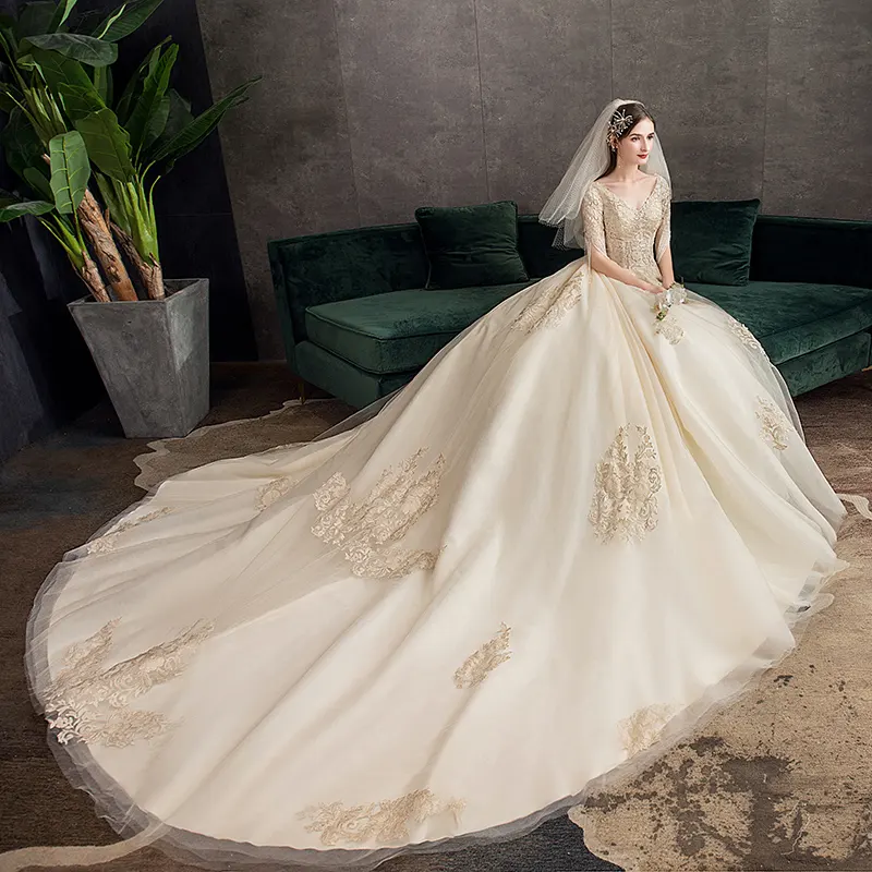 Новинка 2019, свадебное платье в стиле Хепберн для невесты, Роскошные свадебные платья цвета шампанского со шлейфом и V-образным вырезом в стиле ретро