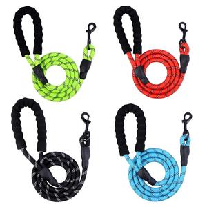 De servicio pesado trenzado 5ft cuerda de <span class=keywords><strong>nylon</strong></span> correa de perro con mango acolchado para perro - Product Image 3