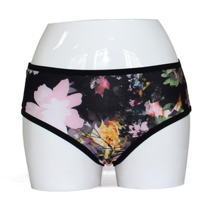 En gros Fille Slips, Bas MOQ Respirant Nouvelle Arrivée Doux D'hiver Sexy Jeune Femme Belle <span class=keywords><strong>String</strong></span> - Product Image 1